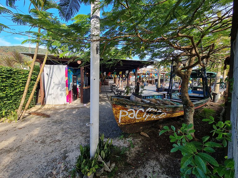 2 Quartos com Cozinha. Perto da Praia e do Parque!